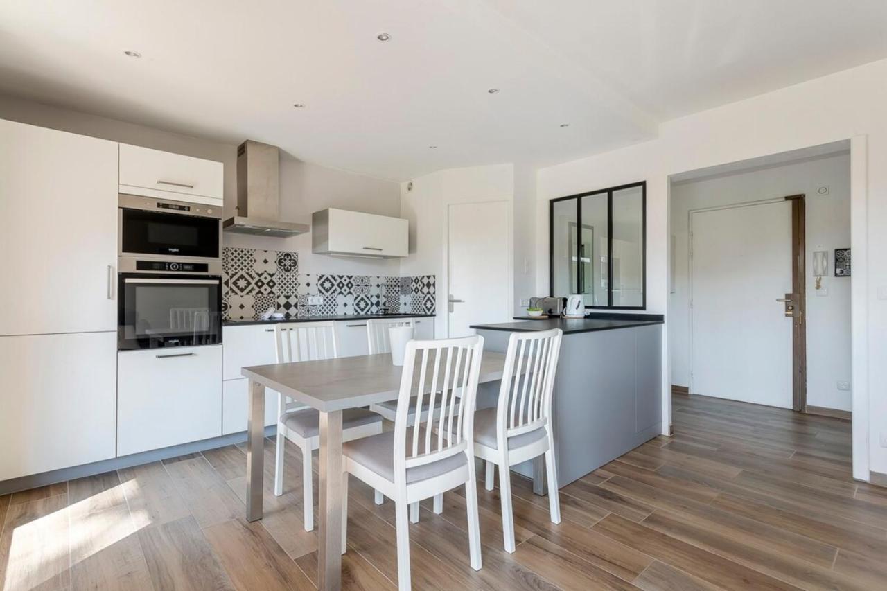 Suite Granges En Rez-De-Jardin Pour 4 Voyageurs Lyon Ngoại thất bức ảnh