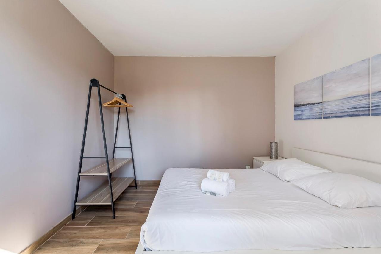 Suite Granges En Rez-De-Jardin Pour 4 Voyageurs Lyon Ngoại thất bức ảnh